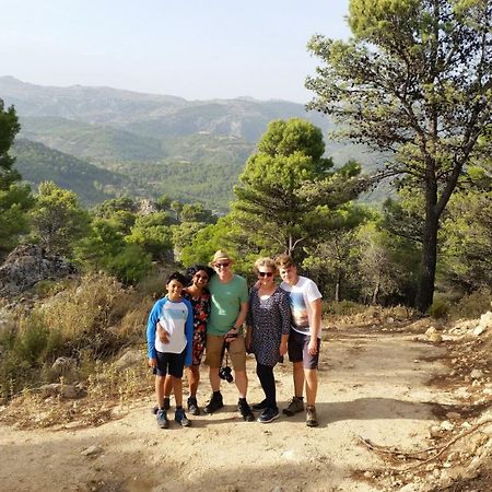 Finca Las Morenas Yunquera Kültér fotó